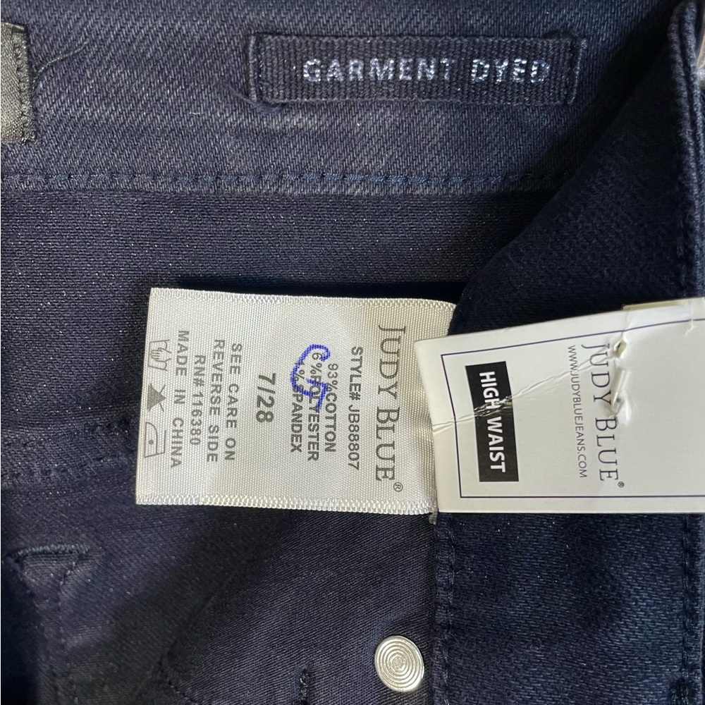 Judy Blue Tummy Control Wide Leg Crop Jean Garment Dyed Navy Blue NWT - Picture 9 of 11